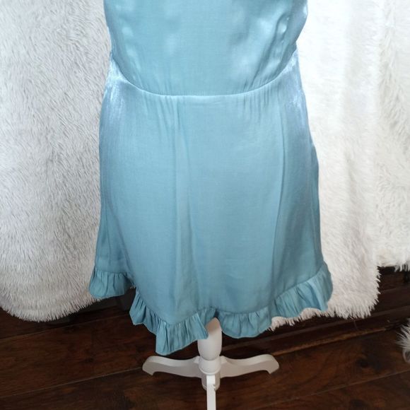 FOREVER 21 SATIN LIKE BLUE MINI DRESS SZ.L EUC - Picture 6 of 10